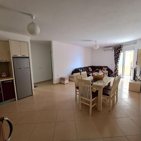 Meltin apartments Sarandë Buitenkant foto