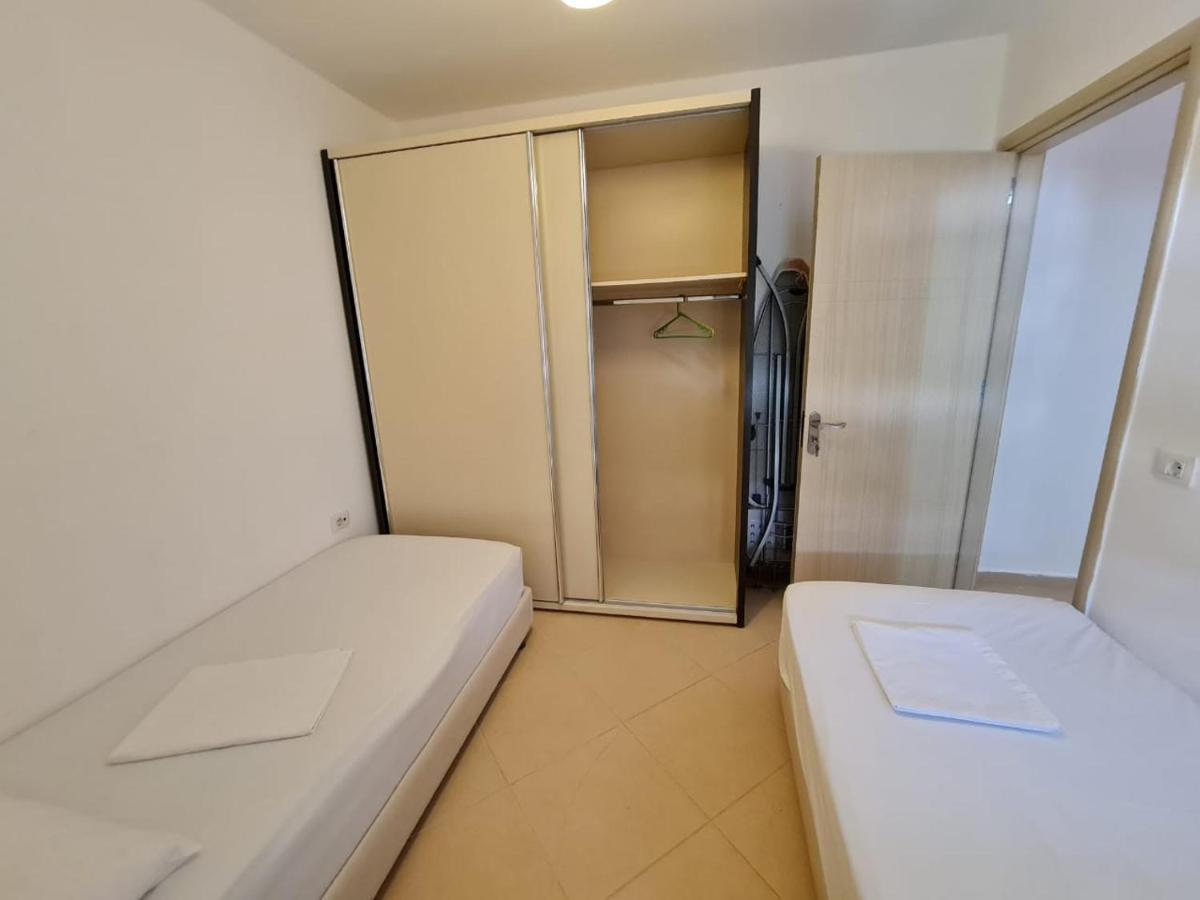 Meltin apartments Sarandë Buitenkant foto